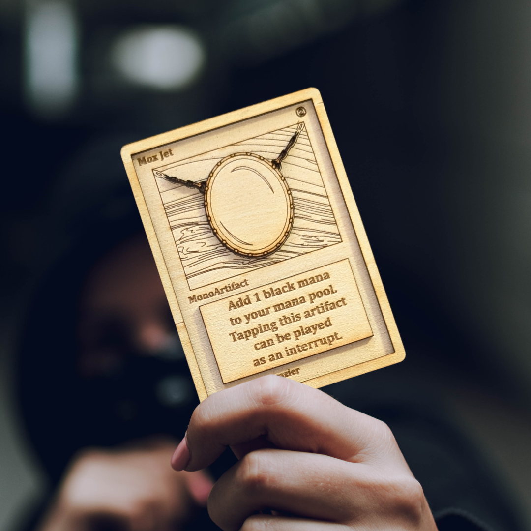 Carta Magic: The Gathering Mox Jet in Legno - Incisione Laser