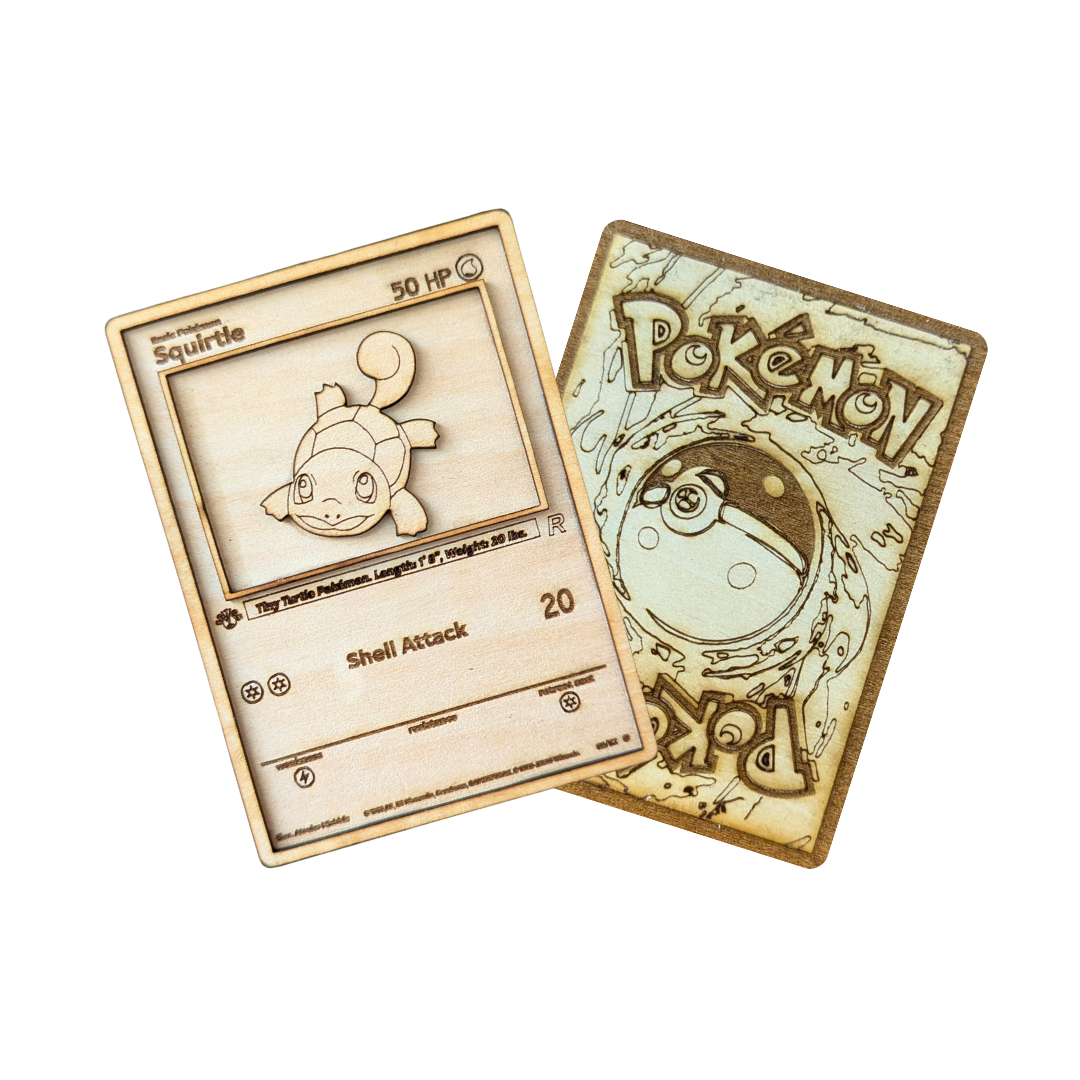 Squirtle in Legno: Carta Pokémon Multistrato con Incisione Laser di Precisione 🐢💧
