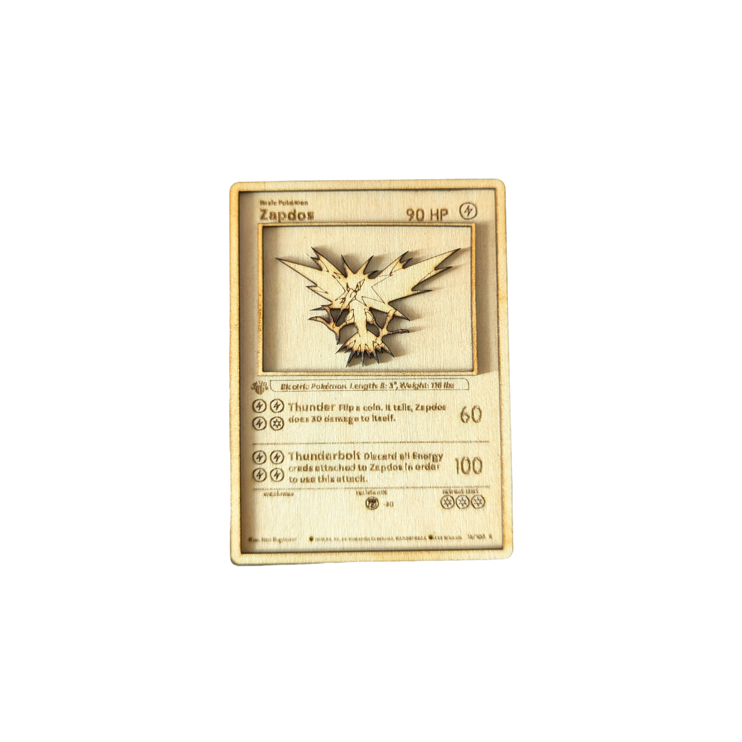 Zapdos in Legno: Carta Pokémon Leggendaria Multistrato con Incisione Laser ⚡