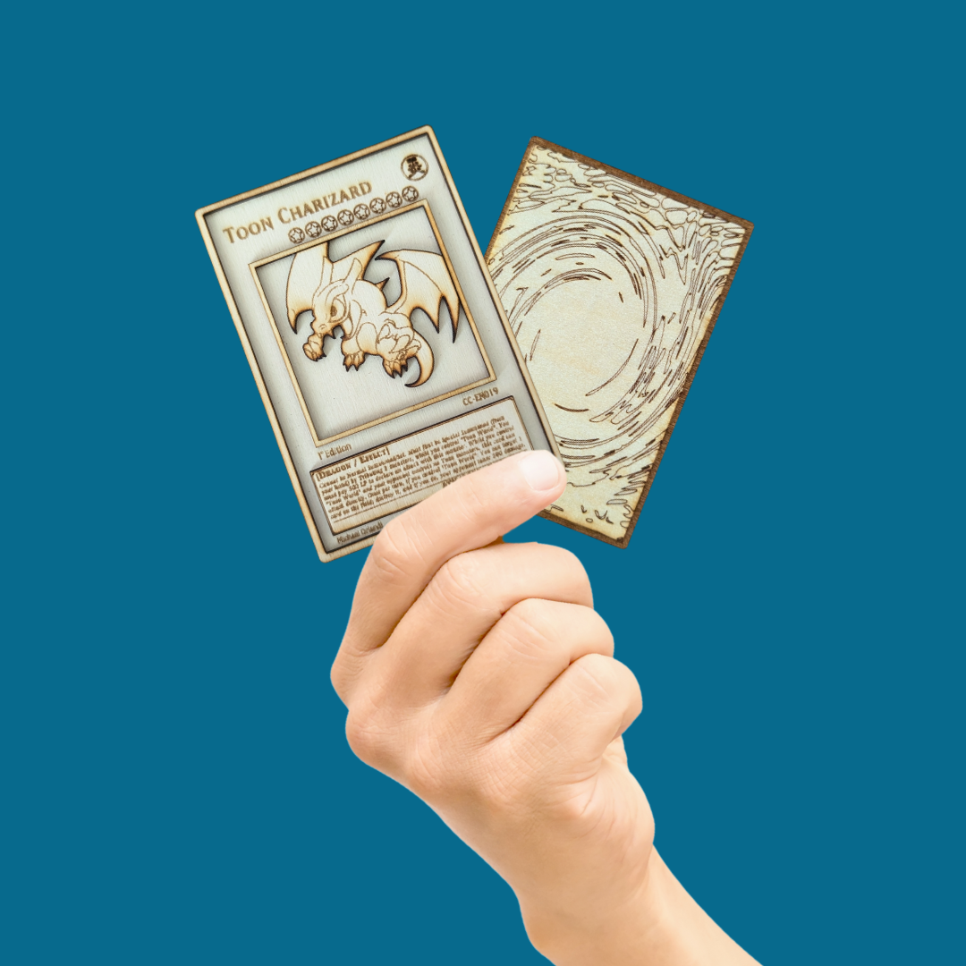 Toon Charizard – Carta Yu-Gi-Oh! Crossover in Legno – Collab OricasWorld 🔥🎴