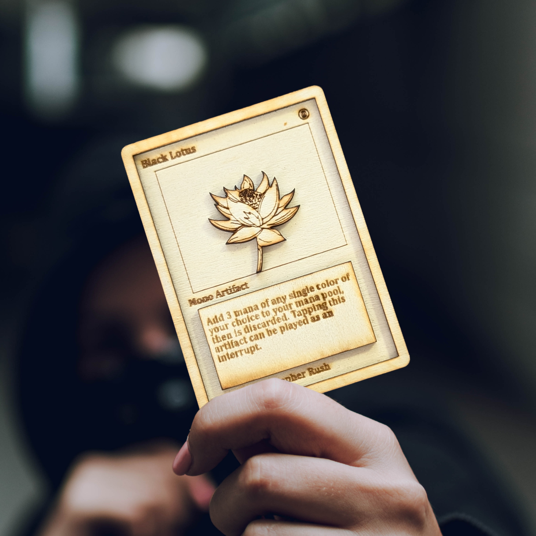 Carta Magic The Gathering "Black Lotus" in Legno Multistrato con Incisione Laser 🌟