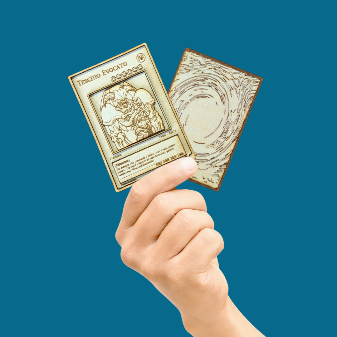 Teschio Evocato in Legno • Carta Yu-Gi-Oh! • Multistrato • Incisione Laser 💀